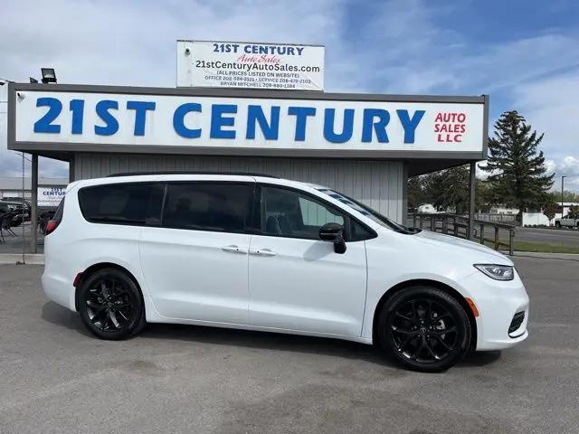 2026 Chrysler Pacifica Limited for sale in Blackfoot, ID