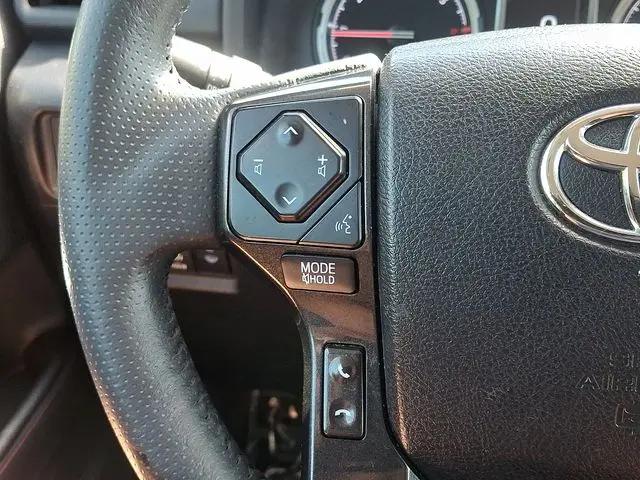 2024 Toyota 4Runner TRD Off Road