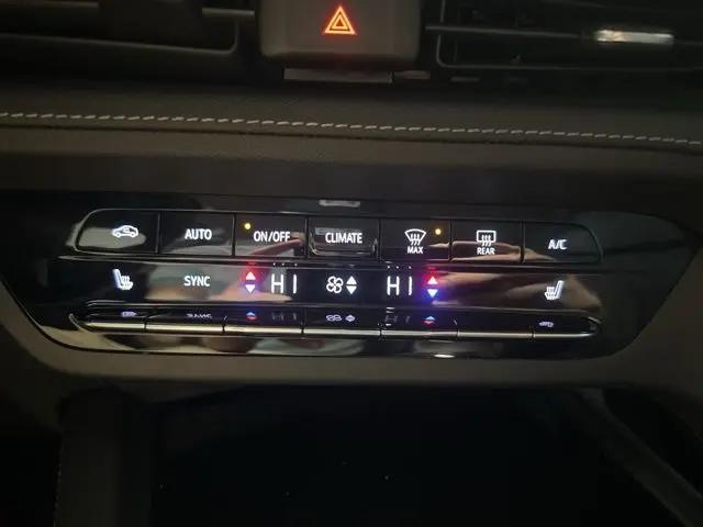 2023 Buick Envision Essence AWD