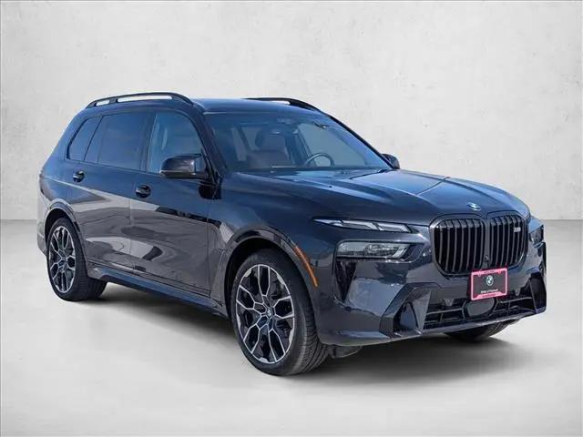 2024 BMW X7 M60i
