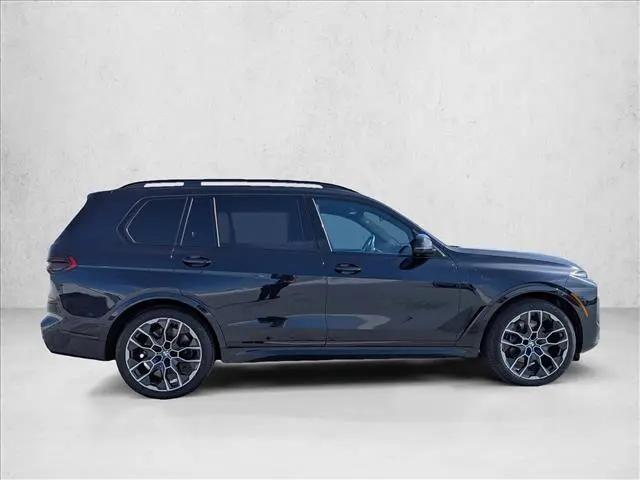 2024 BMW X7 M60i