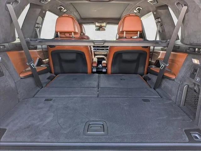 2024 BMW X7 M60i