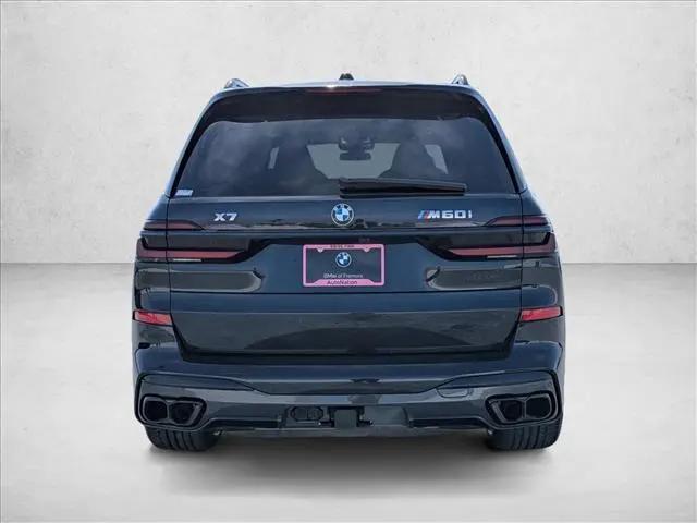 2024 BMW X7 M60i