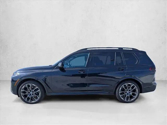 2024 BMW X7 M60i