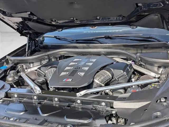 2024 BMW X7 M60i
