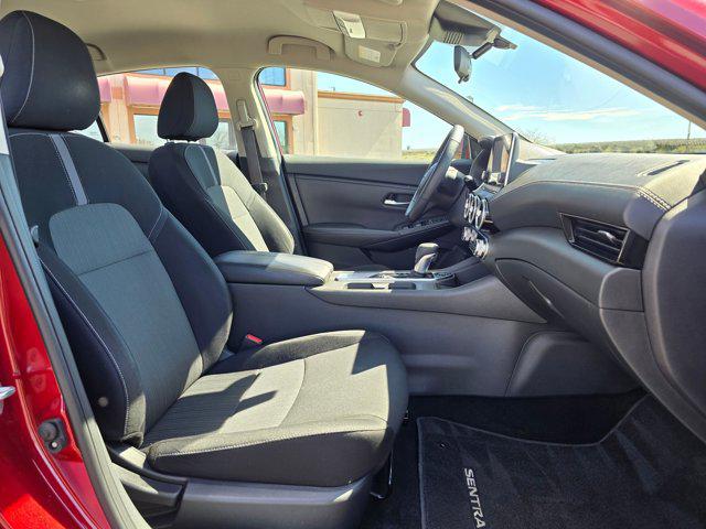 2021 Nissan Sentra SV Xtronic CVT
