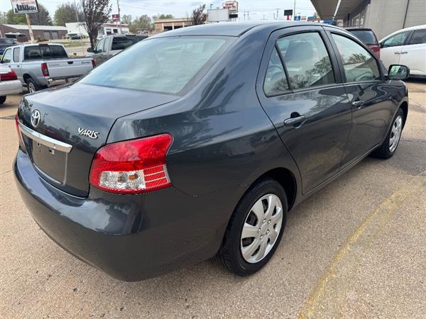 2012 Toyota Yaris Unknown