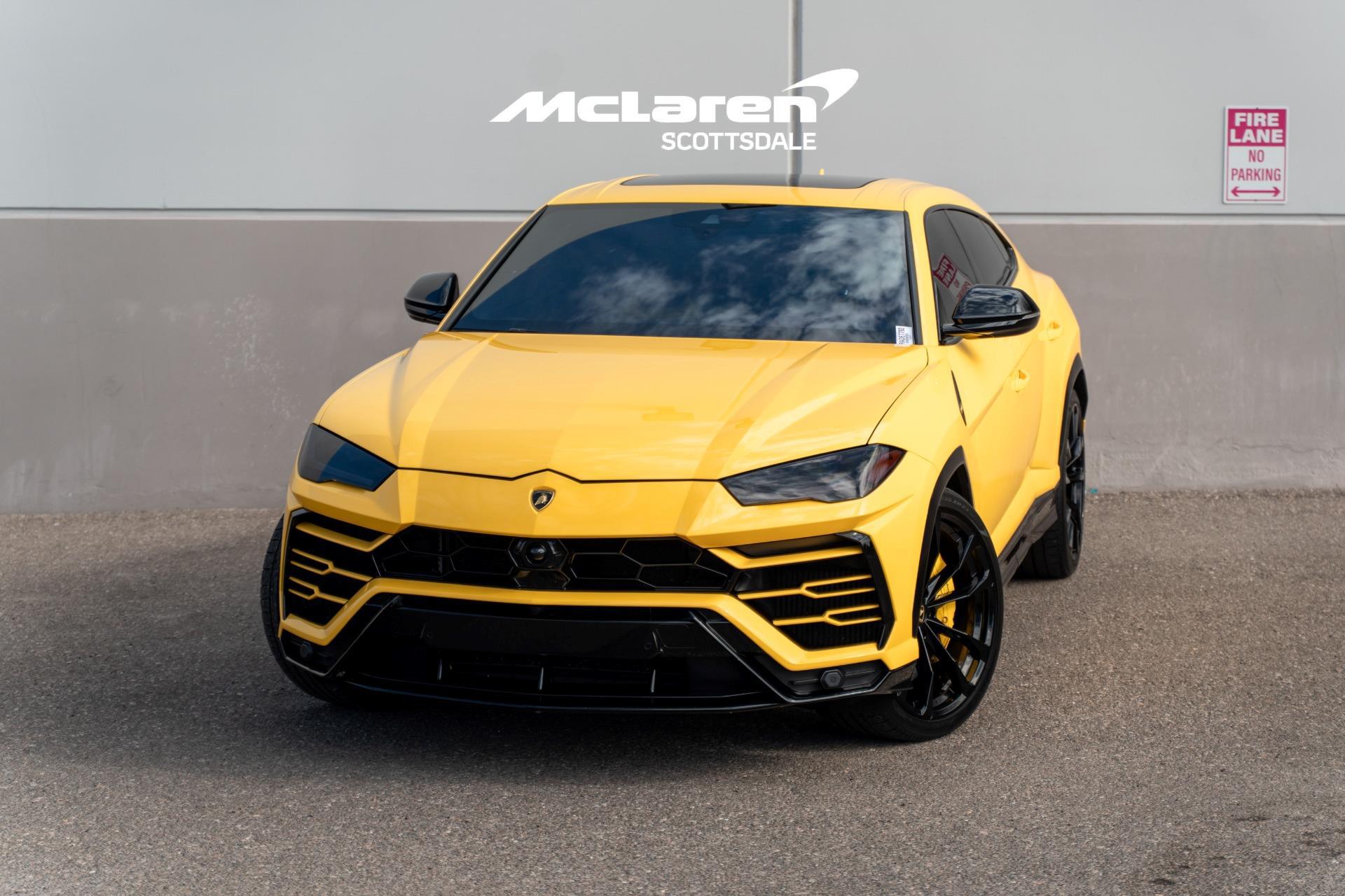 /2021 Lamborghini Urus