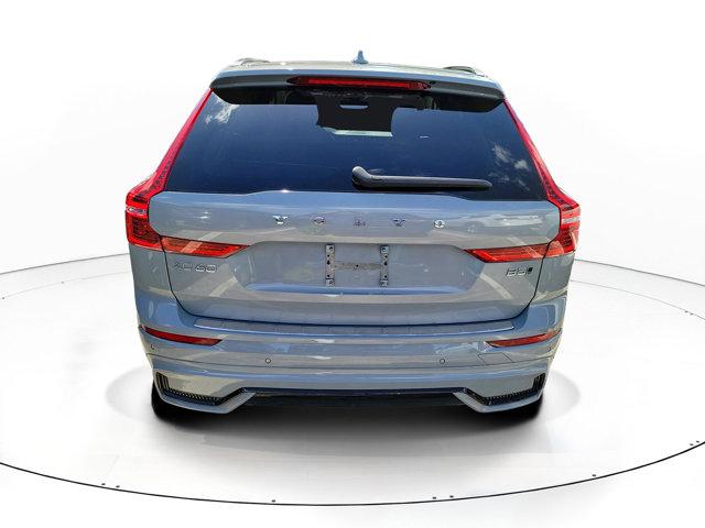 2024 Volvo XC60 B5 Plus Dark Theme