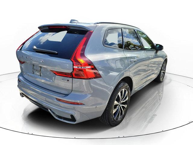 2024 Volvo XC60 B5 Plus Dark Theme