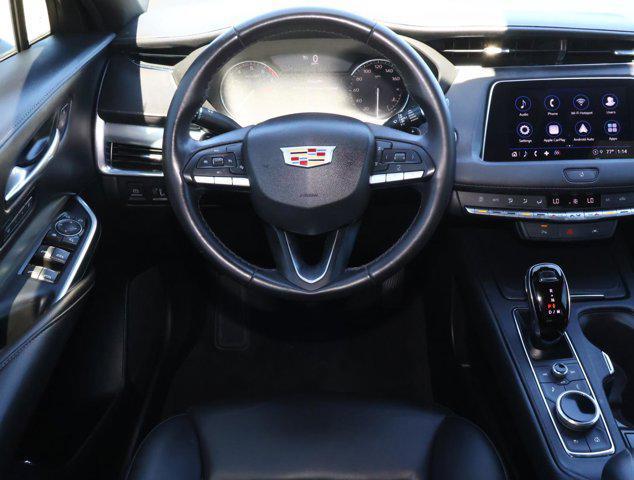 2023 Cadillac XT4 FWD Premium Luxury