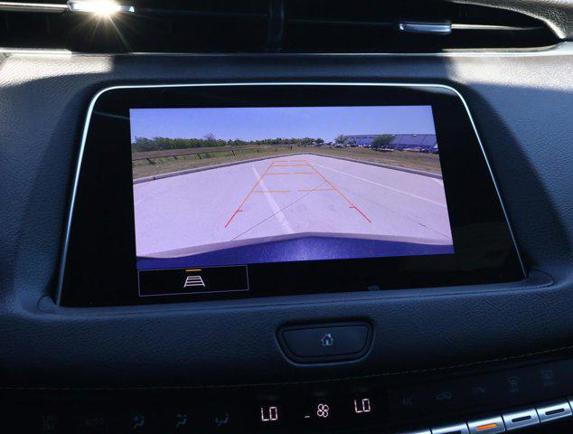 2023 Cadillac XT4 FWD Premium Luxury