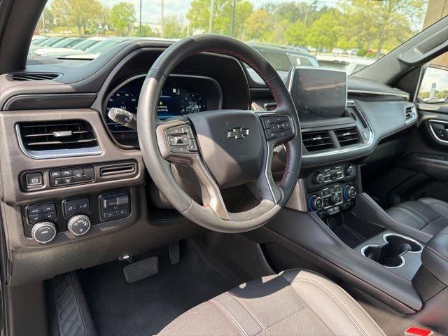 2023 Chevrolet Suburban 4WD RST