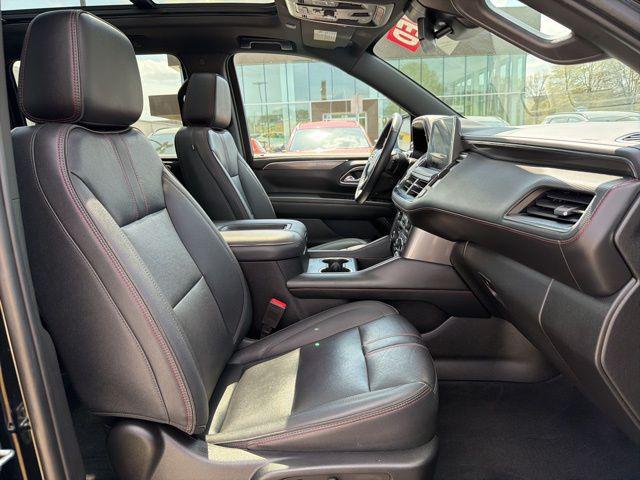 2023 Chevrolet Suburban 4WD RST