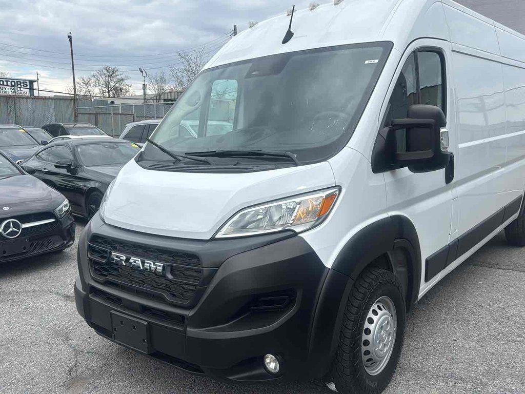 Bright White Clearcoat 2025 RAM ProMaster 2500 Tradesman 159 High Roof Cargo Van FWD Van Front-Wheel Drive Automatic