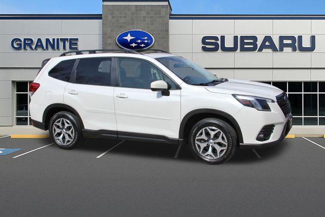 2024 Subaru Forester Premium