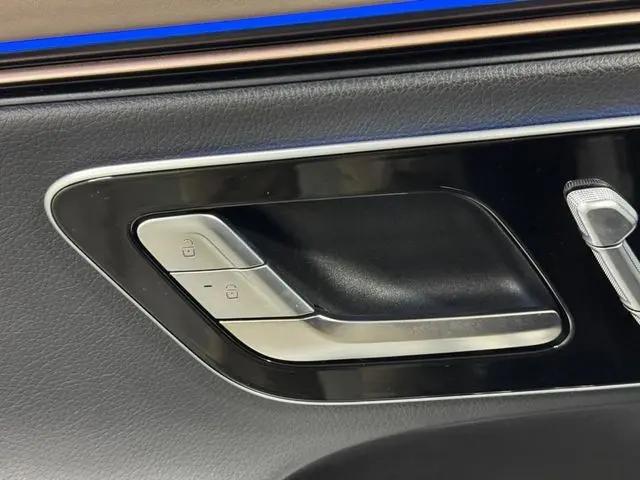 2025 Mercedes-Benz EQE 500 4MATIC