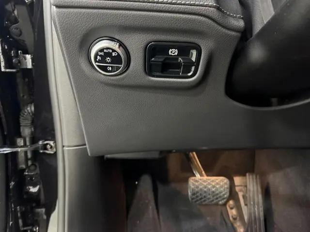2025 Mercedes-Benz EQE 500 4MATIC