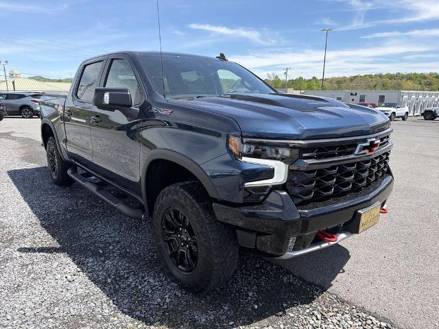 2023 Chevrolet Silverado 1500 4WD Crew Cab Short Bed ZR2
