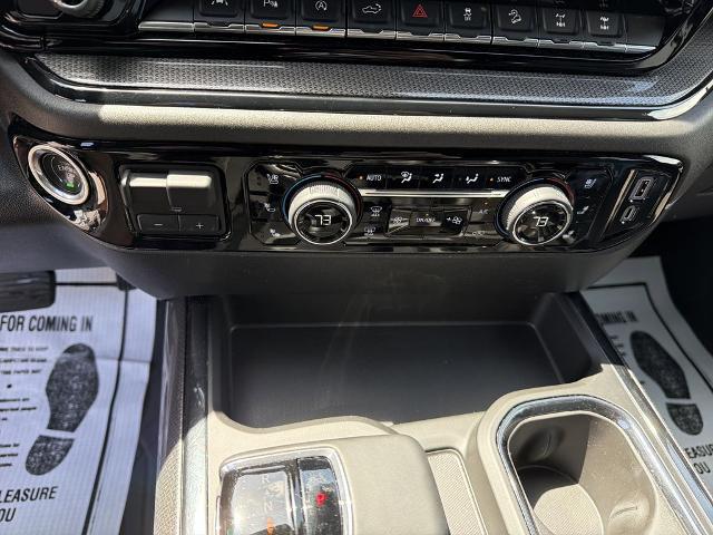 2023 Chevrolet Silverado 1500 4WD Crew Cab Short Bed ZR2