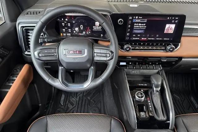 2026 GMC Canyon AT4, 4WD