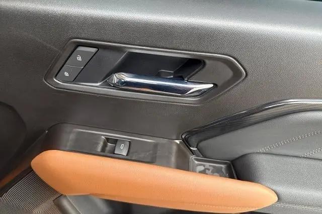 2026 GMC Canyon AT4, 4WD