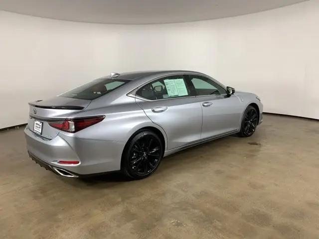 2025 Lexus ES 350 F SPORT Handling