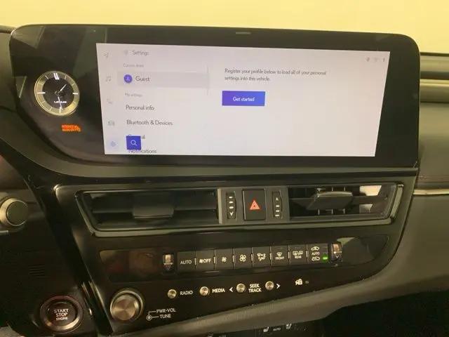 2025 Lexus ES 350 F SPORT Handling