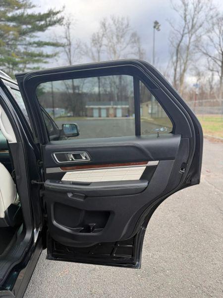 2016 Ford Explorer Platinum