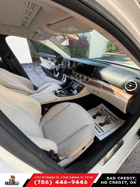 2017 Mercedes-Benz E-CLASS E 300 E 300
