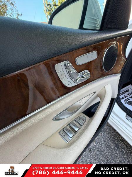 2017 Mercedes-Benz E-CLASS E 300 E 300