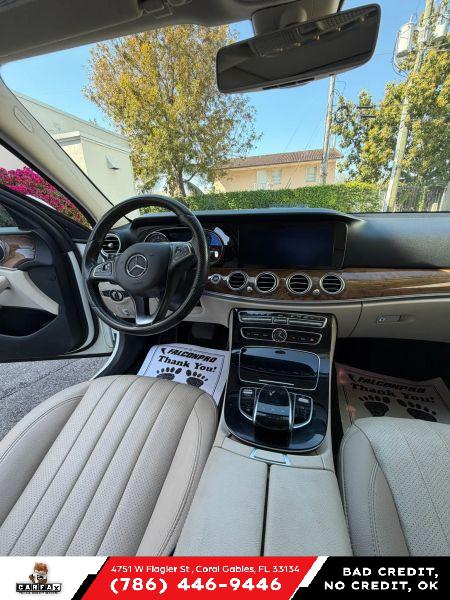 2017 Mercedes-Benz E-CLASS E 300 E 300