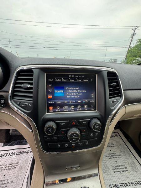 2017 Jeep Grand Cherokee Limited 4x2