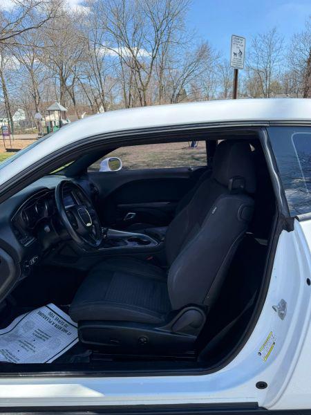 2019 Dodge Challenger SXT AWD