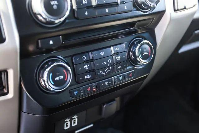 2017 Ford F-350 LARIAT