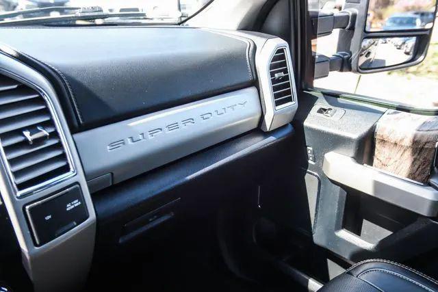 2017 Ford F-350 LARIAT
