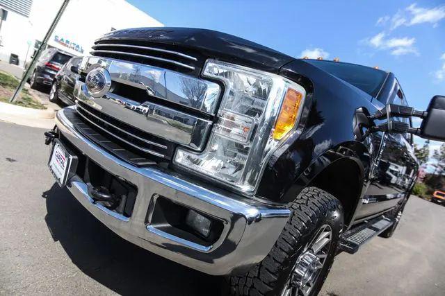 2017 Ford F-350 LARIAT
