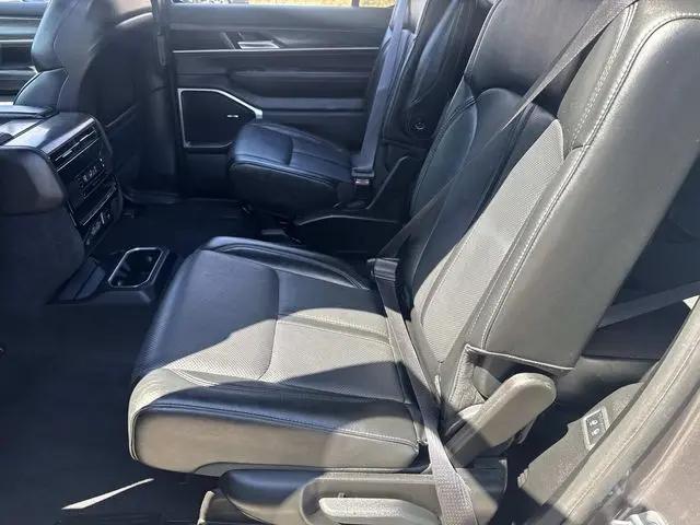 2024 Jeep Wagoneer Series III 4x4