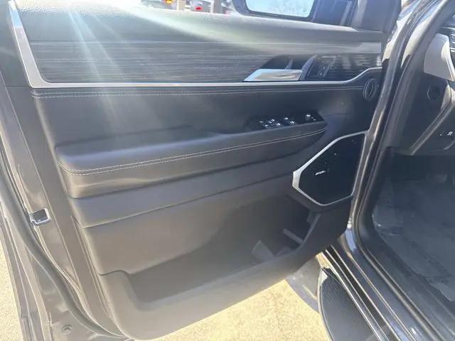 2024 Jeep Wagoneer Series III 4x4
