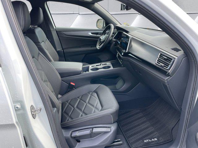 2026 Volkswagen Atlas Cross Sport SE