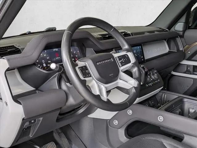 2022 Land Rover Defender 110 S