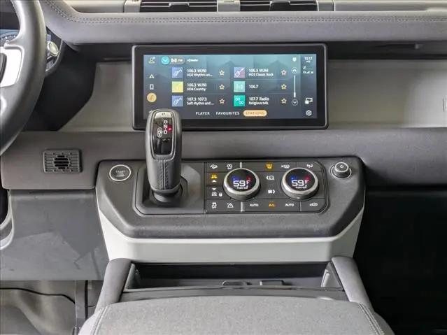 2022 Land Rover Defender 110 S