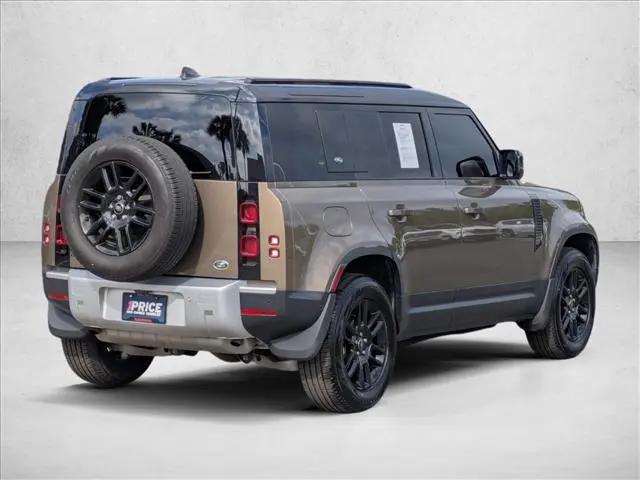 2022 Land Rover Defender 110 S