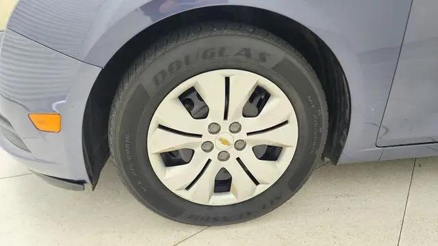 2014 Chevrolet Cruze LS Auto