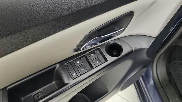 2014 Chevrolet Cruze LS Auto