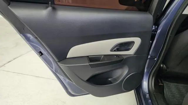 2014 Chevrolet Cruze LS Auto