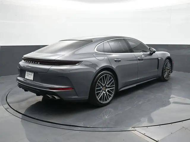 2025 Porsche Panamera 4