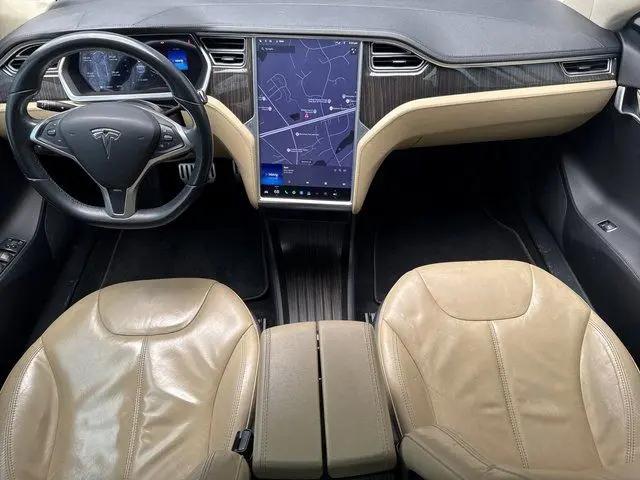 2013 Tesla Model S Performance
