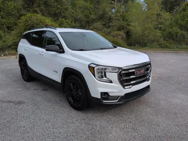 2023 GMC Terrain AWD AT4