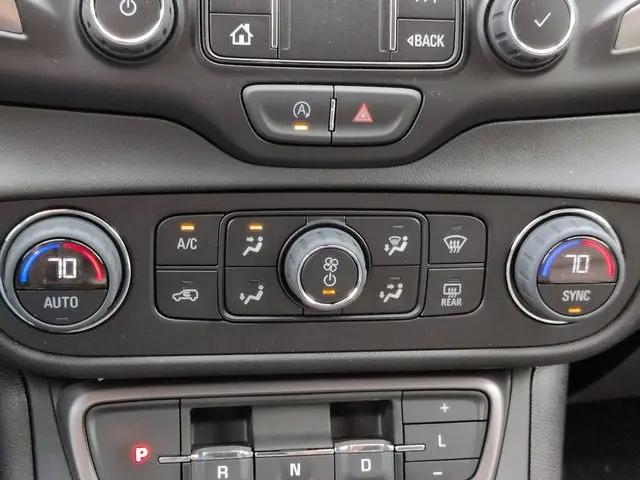 2023 GMC Terrain AWD AT4